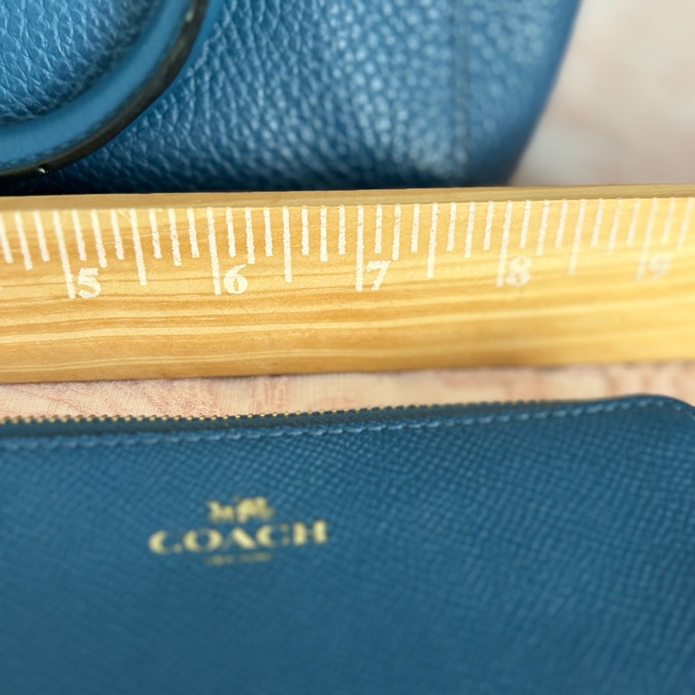 Coach authentic mini carry all bag set wallet strap 6x9 teal blue - Picture 12 of 13